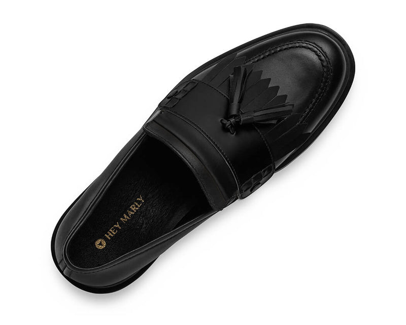 Bold Tassle - Classic Loafer Black PS1